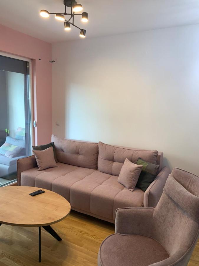 Pink Modern Apartment Skopje Exterior foto
